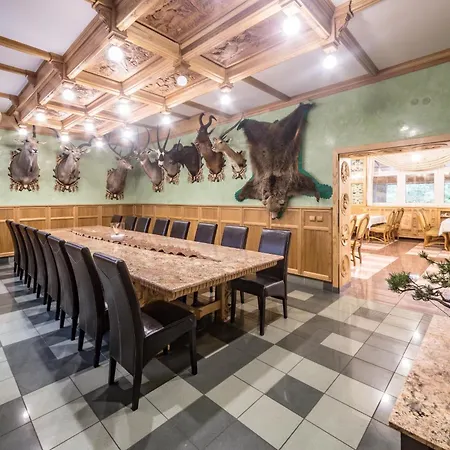 Hotel Diana Stráža