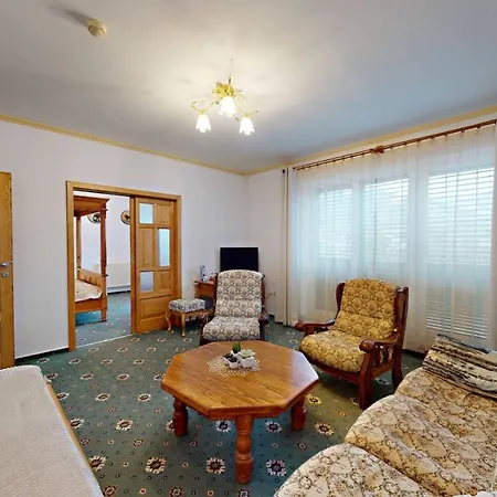 Diana Hotel 3*