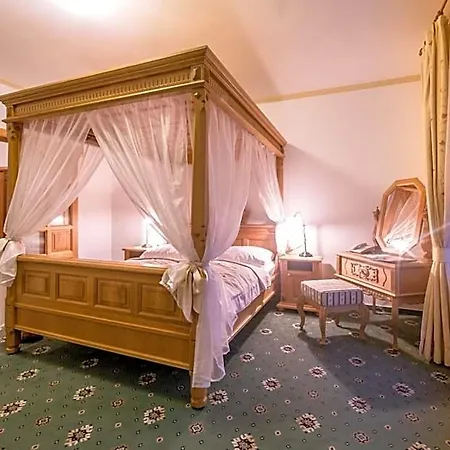 Diana Hotel