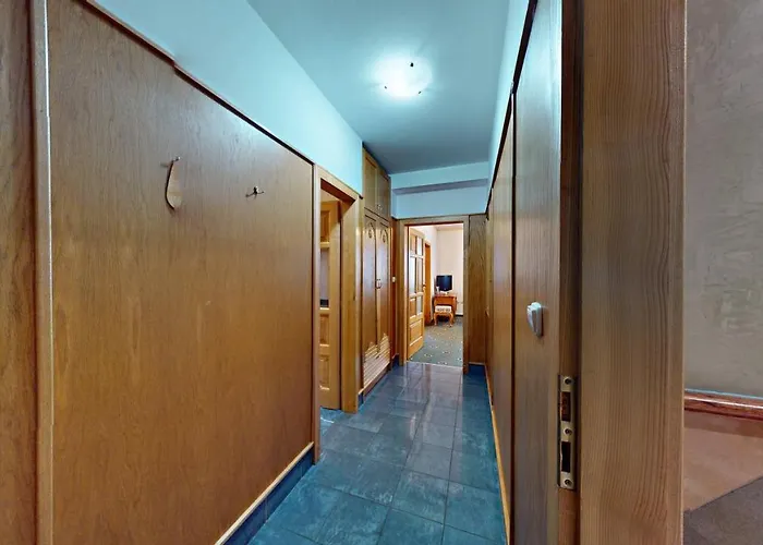 Diana Hotel